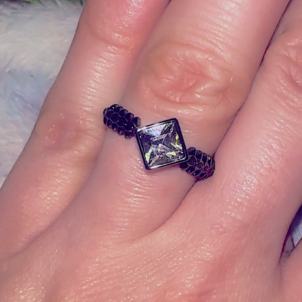 Fragrant Jewels Wicked Witch of the West Ring Size 6 NEW